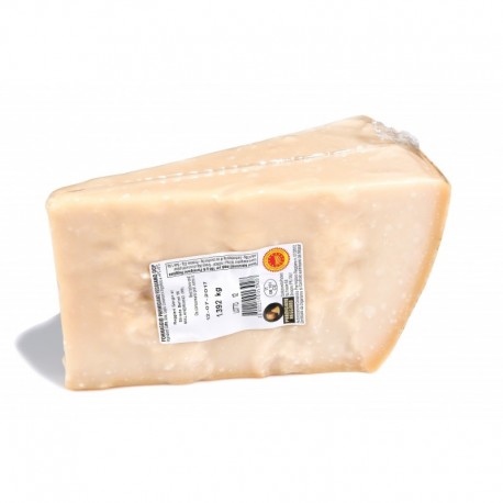Parmigiano Reggiano DOP stagionato minimo 24 mesi